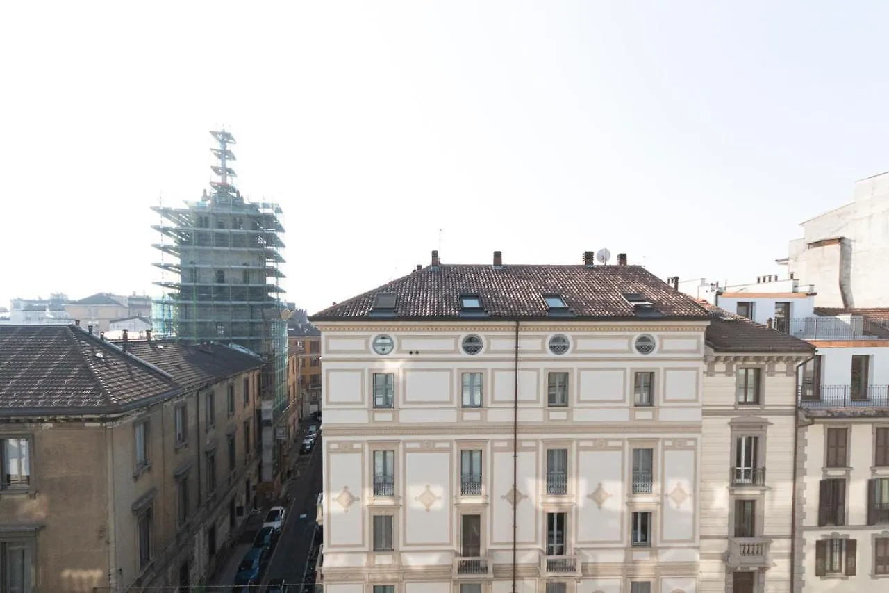 Via Torino Apartment 3 Milano