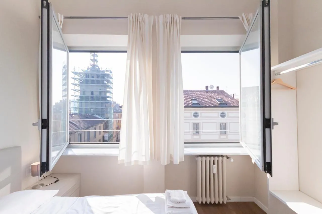 Via Torino Apartment 3 Milano
